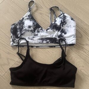 Bathing suit tops girls 14/16 (160 euro) Tie-Dye and Black swim tops